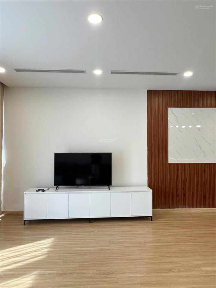Siêu hot cho thuê the zei mỹ đình 110m2, 3 ngủ full đồ đẹp 22tr/th.  0976 215 ***