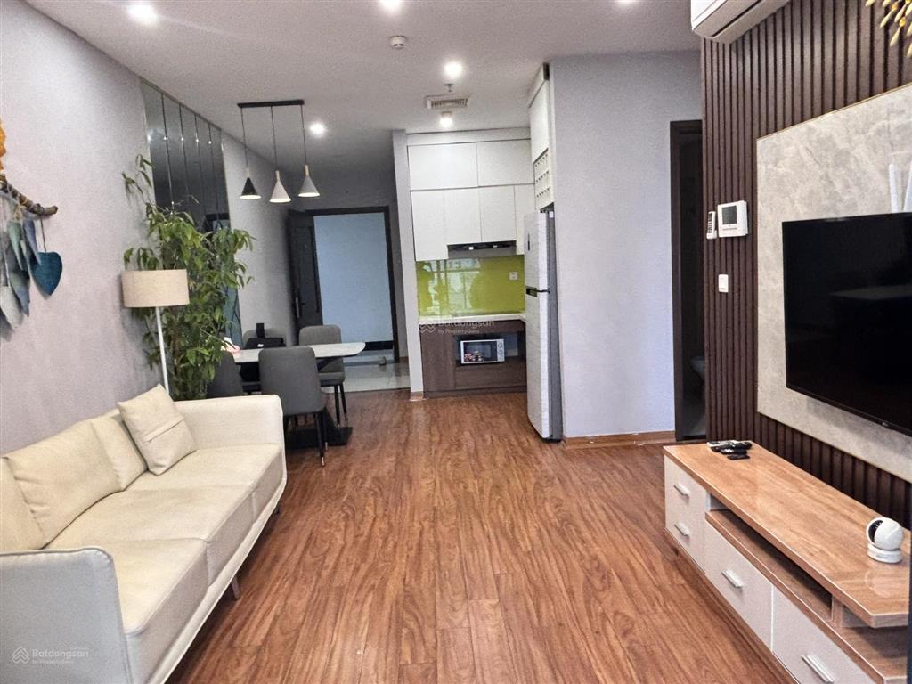 Siêu hiếm cho thuê the sun mễ trì 82m2 3 ngủ 2vs full đồ giá 15.5tr/th  0976 215 ***