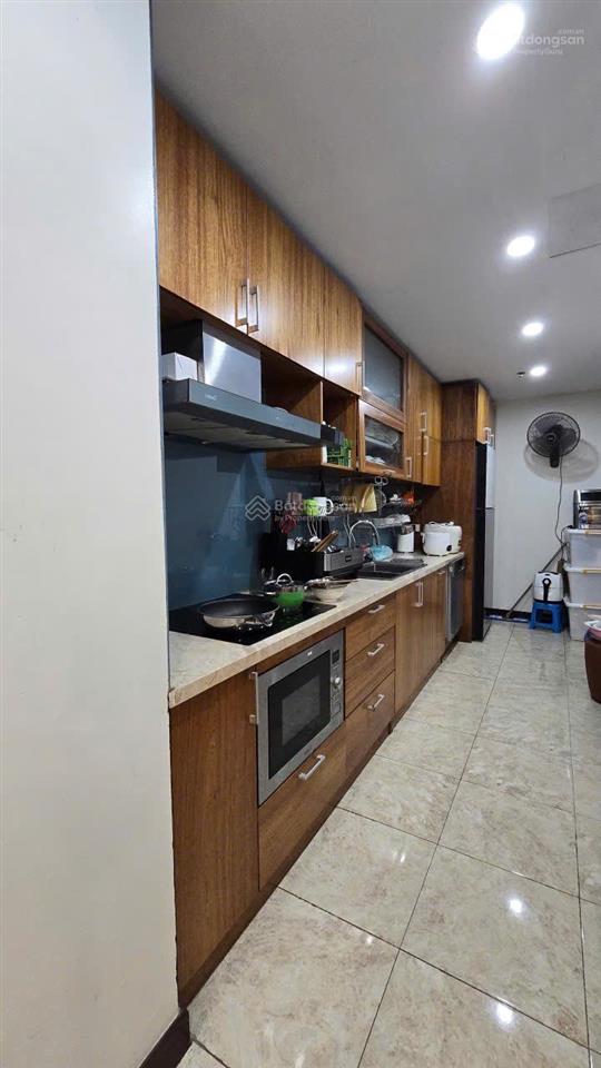 Golden palace  cho thuê căn hộ 3 ngủ 115m2 full đồ đẹp giá 17tr/th vào luôn  0976 215 ***
