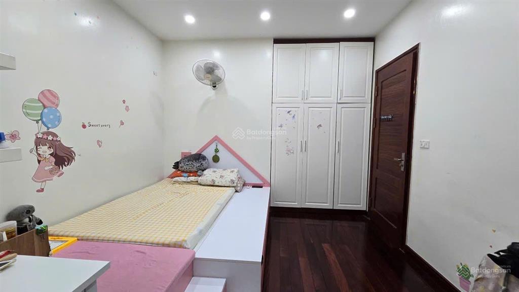 Golden palace  cho thuê căn hộ 3 ngủ 115m2 full đồ đẹp giá 17tr/th vào luôn  0976 215 ***