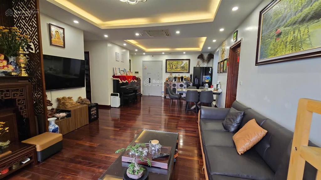Golden palace  cho thuê căn hộ 3 ngủ 115m2 full đồ đẹp giá 17tr/th vào luôn  0976 215 ***