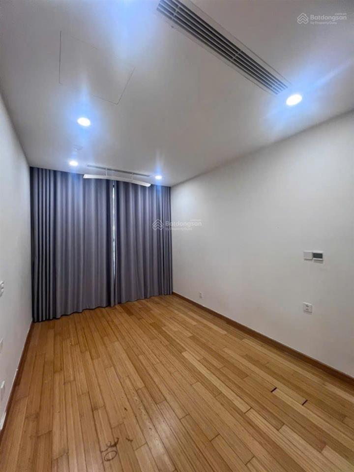 Siêu rẻ cho thuê ch the zei mỹ đình, 106m2 3 ngủ đồ cơ bản giá 18 tr/th  0976 215 ***