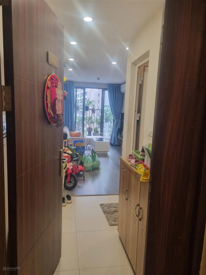Flc 18 phạm hùng  cho thuê ch 2 ngủ 50m2 full đồ đẹp giá 10.5tr/th  0976 215 ***