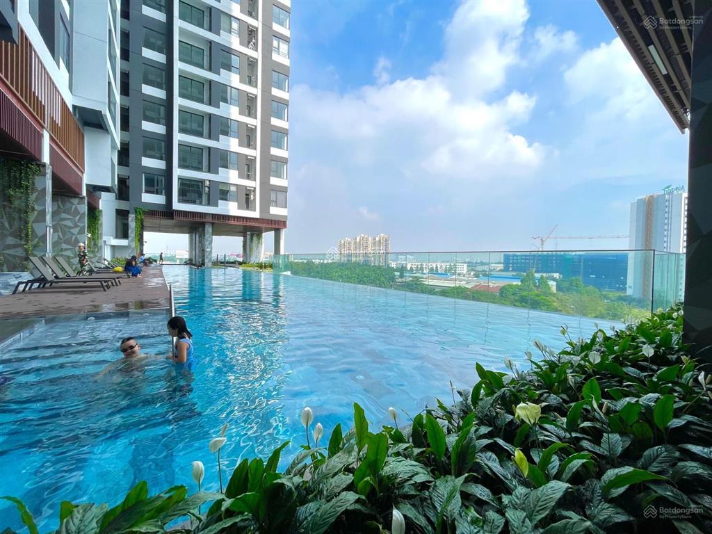The emerald golf view căn sổ hồng riêng giá ngộp 2pn 3,1 tỷ