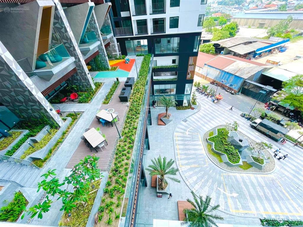 Chính chủ cần bán căn hộ the emerald golf view, ngay aeon mall thuận an, 72m2, 2pn, 2,8 tỷ, shr