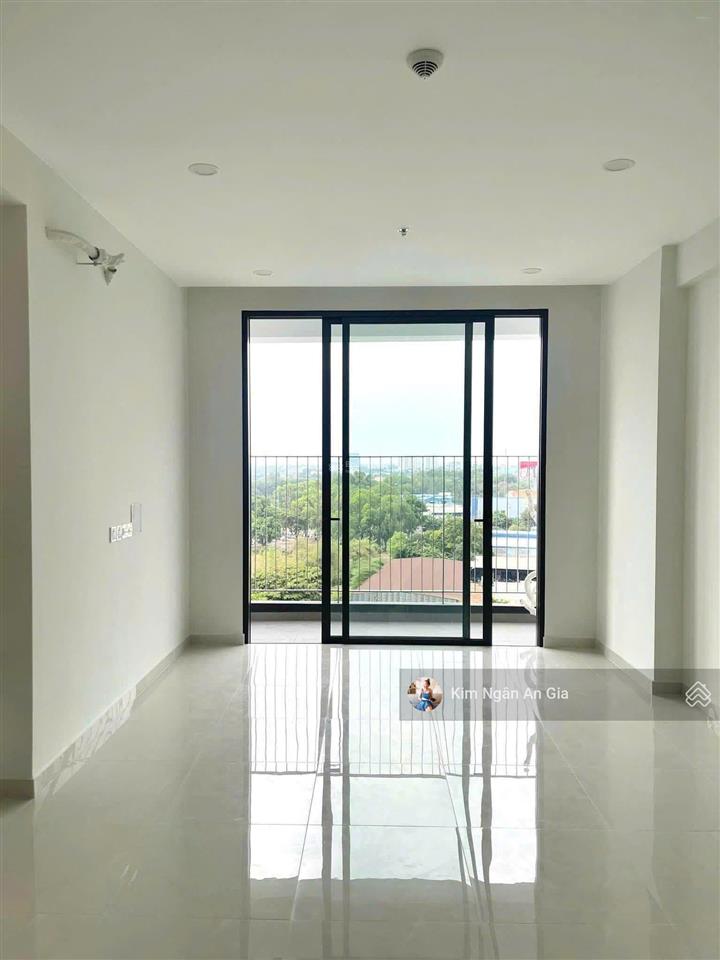 Chuyển nhượng căn hộ 1 phòng ngủ view aeon mall  golf từ 1tỷ95 có hđ thuê dài hạn cc lê phong