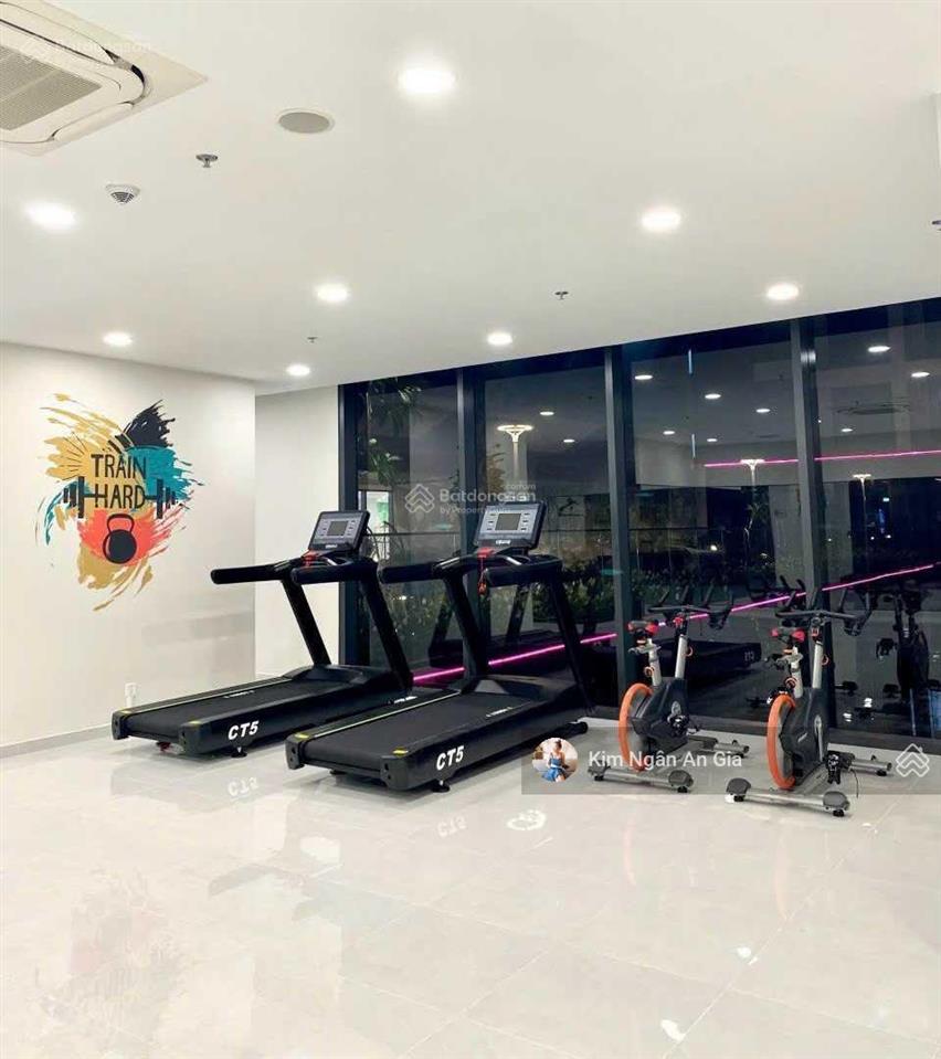 Chuyển nhượng căn hộ 1 phòng ngủ view aeon mall  golf từ 1tỷ95 có hđ thuê dài hạn cc lê phong