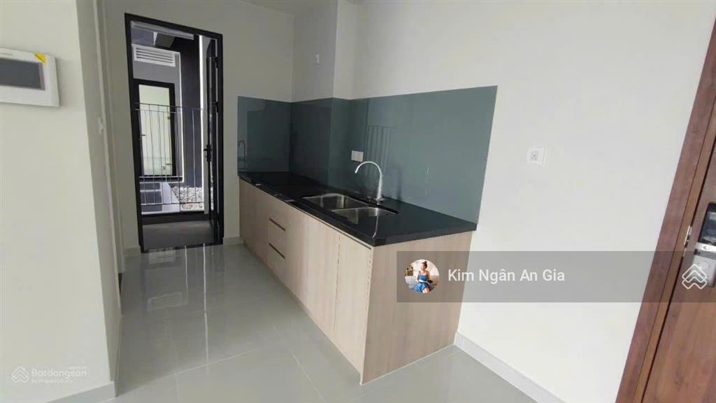 Chuyển nhượng căn hộ 1 phòng ngủ view aeon mall  golf từ 1tỷ95 có hđ thuê dài hạn cc lê phong