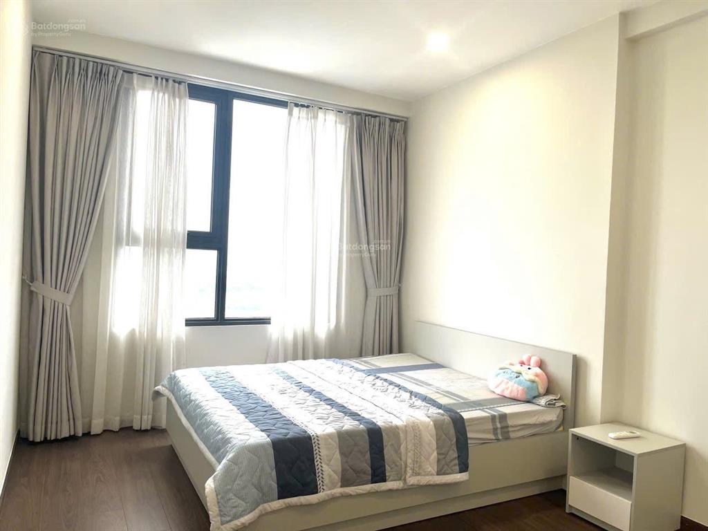 Cần bán căn góc 2pn2wc tại the emerald golf view 3,2 tỷ full nt