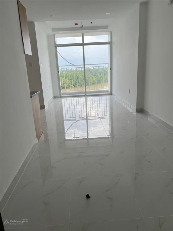 Bán căn hộ terra mia sổ hồng dt 68m2, 2pn 2wc, view q1, có 1 nội thất, ban công.  0904 398 ***