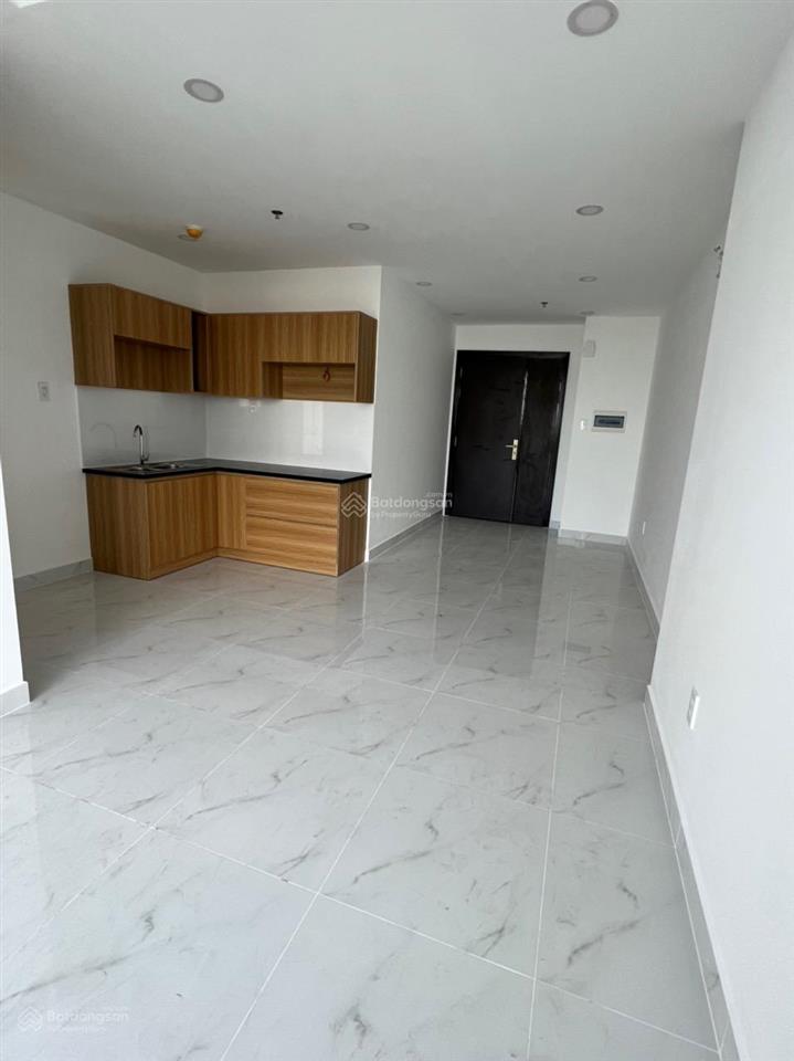 Bán căn hộ terra mia sổ hồng dt 68m2, 2pn 2wc, view q1, có 1 nội thất, ban công.  0904 398 ***