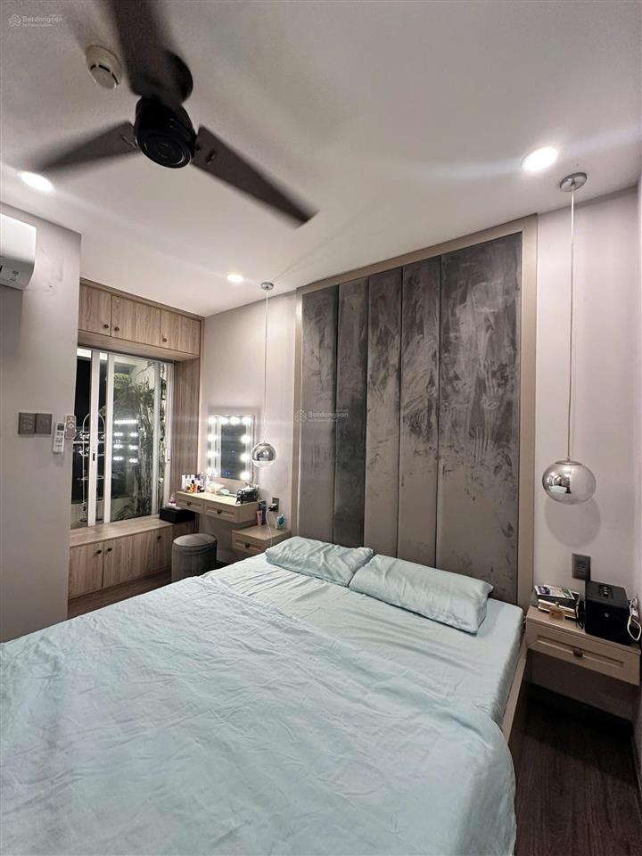 Bán căn hộ cao cấp terra royal quận 3 có khách sạn 5 sao ngay 83 lý chiến thắng,dt 79m2. 0938 853 ***