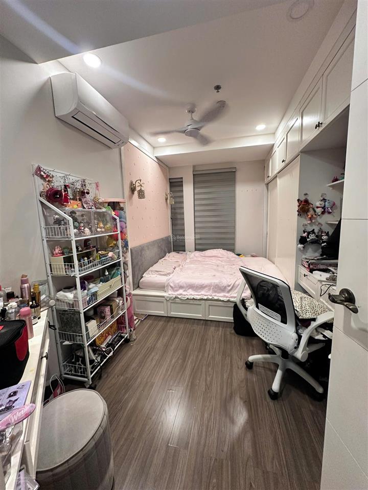 Bán căn hộ cao cấp terra royal quận 3 có khách sạn 5 sao ngay 83 lý chiến thắng,dt 79m2. 0938 853 ***