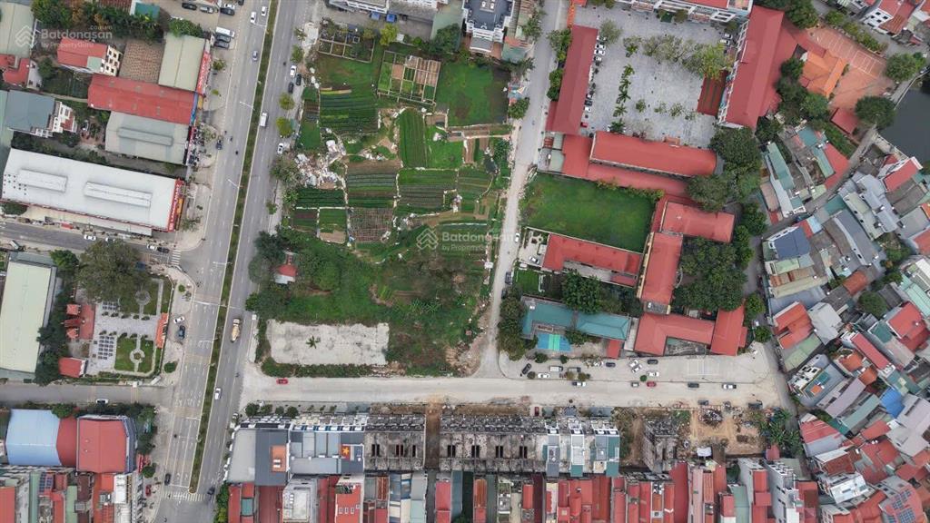 Lô góc shophouse đường nguyễn tất thành