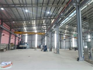 Bán lô đất 1000m2 mặt đường phạm văn đồng, sẵn 800m2 nhà xưởng, giá 25 tỷ, full thổ cư