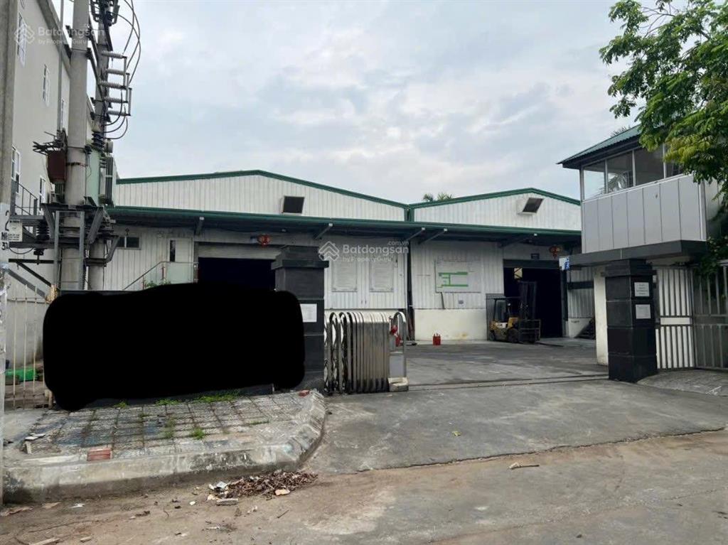 Bán 2000m nhà xưởng khu vực đạo đức bình xuyên giá rẻ