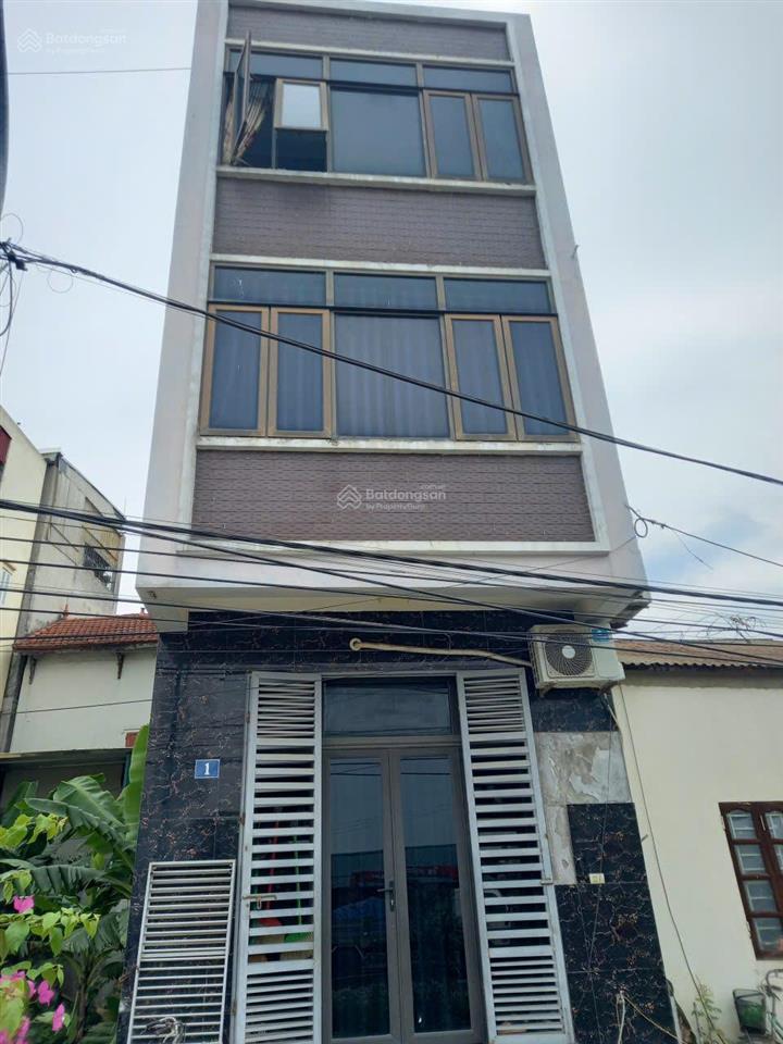Cho thuê nhà 3 tầng 120m2 tại la tinh, đông la, hoài đức, hn. giá 6.5 triệu/1tháng. ô tô đỗ cửa