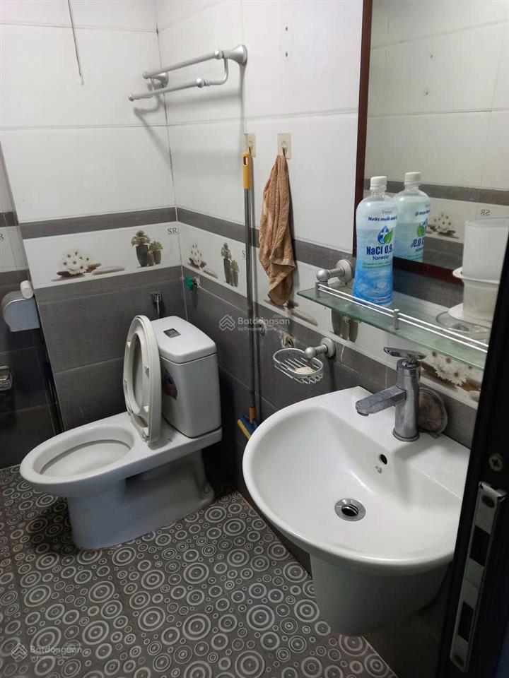 Cho thuê nhà 3 tầng 120m2 tại la tinh, đông la, hoài đức, hn. giá 6.5 triệu/1tháng. ô tô đỗ cửa