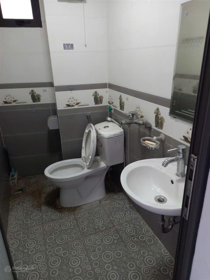 Cho thuê nhà 3 tầng 120m2 tại la tinh, đông la, hoài đức, hn. giá 6.5 triệu/1tháng. ô tô đỗ cửa