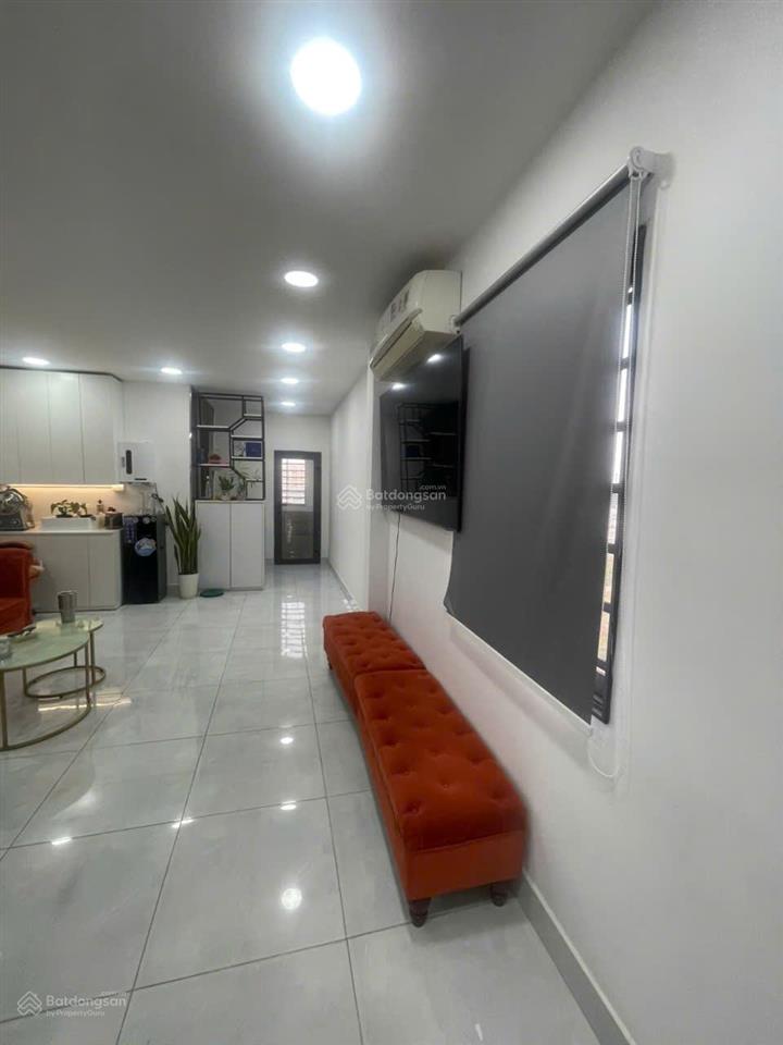 Cho thuê văn phòng 80m² trên lầu. giảm giá cho công ty khởi nghiệp ít người