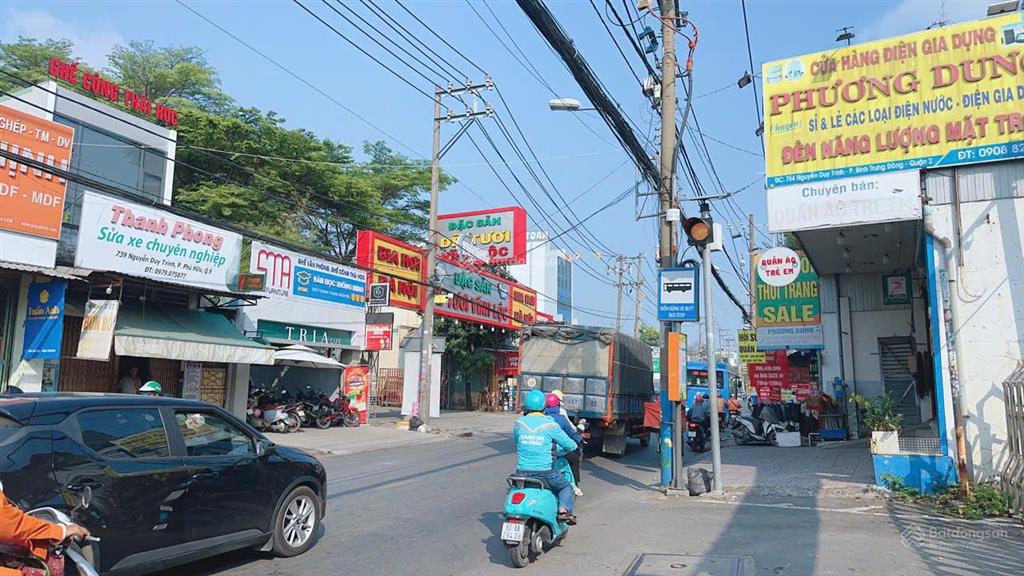 Bán nhà riêng, mt kinh doanh, 9,8 tỷ, 98m2, gần trường học, ra đỗ xuân hợp