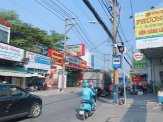 Bán nhà riêng, mt kinh doanh, 9,8 tỷ, 98m2, gần trường học, ra đỗ xuân hợp