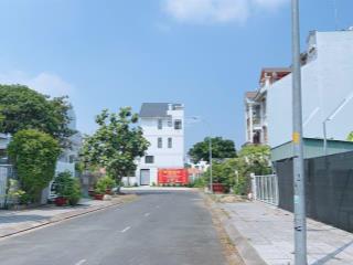 Nhỉnh 9 tỷ đất sát the global city, liên phường 89m2 sổ hồng