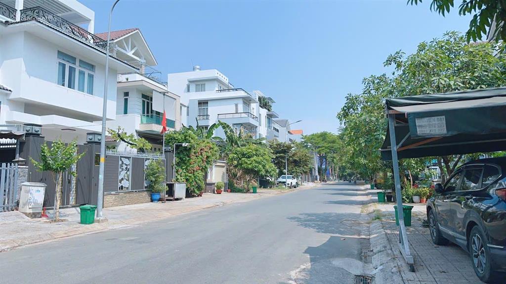 Nhỉnh 9 tỷ đất sát the global city, liên phường 89m2 sổ hồng