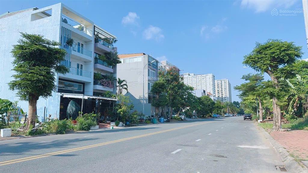 Bán đất xây biệt thự, ngay ga metro phước long a q9, 8x18m, giá 8,9 tỷ sổ hồng