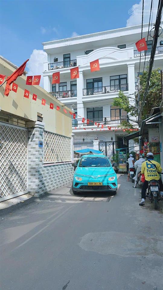 Bán đất xây biệt thự, ngay ga metro phước long a q9, 8x18m, giá 8,9 tỷ sổ hồng