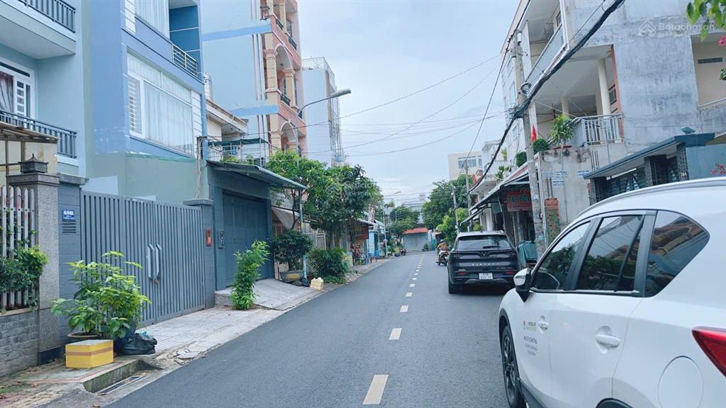 129m2 (5x26), ngay đỗ xuân hợp, nhà 3 tầng mới về ở ngay  quận 9, giá 13,9 tỷ, sổ hồng riêng