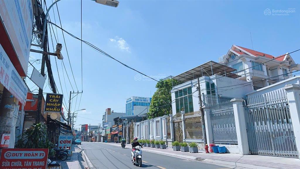 Bán nhanh 165m2 đất biệt thự, hxh đường tây hòa, gần ga metro bình thái