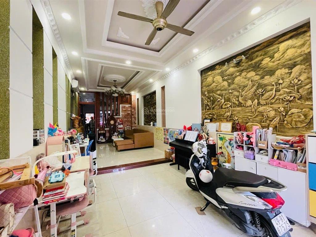 Bán nhà riêng nguyễn duy trinh | thích hợp ở và làm vp cty, 107m2 nhà 3 tầng, chỉ 11 tỷ shr