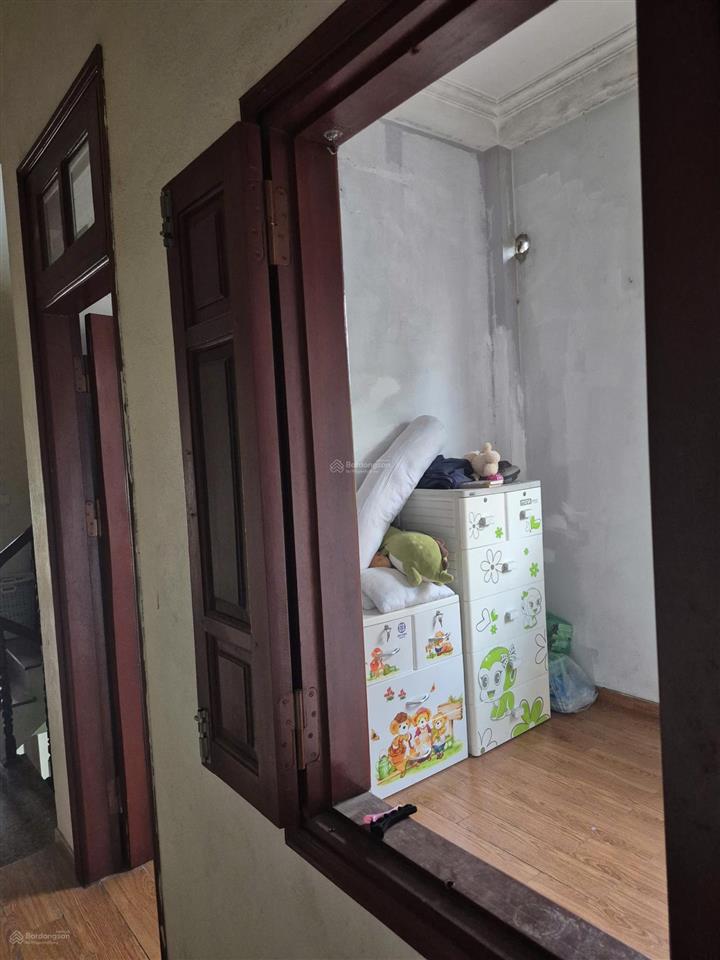 Chính chủ cho thuê nhà 3 tầng phố định công hạ, hà nội, giá tốt