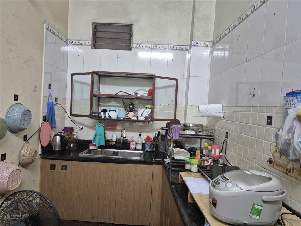 Chính chủ cho thuê nhà 3 tầng phố định công hạ, hà nội, giá tốt