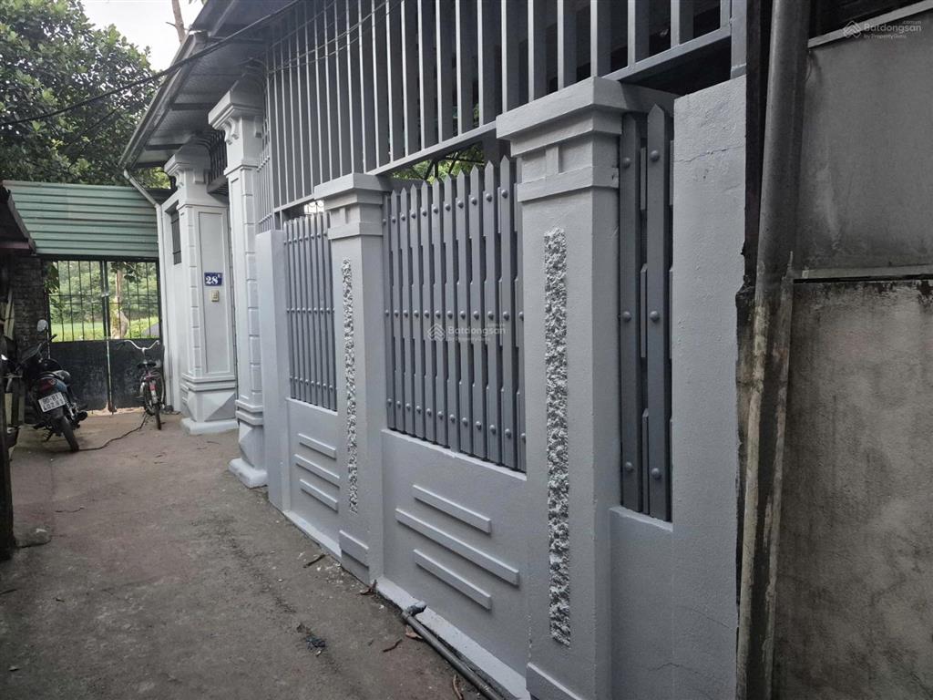 Chính chủ cho thuê nhà 3 tầng tại định công hạ, hoàng mai, phù hợp để ở, làm văn phòng, homestay