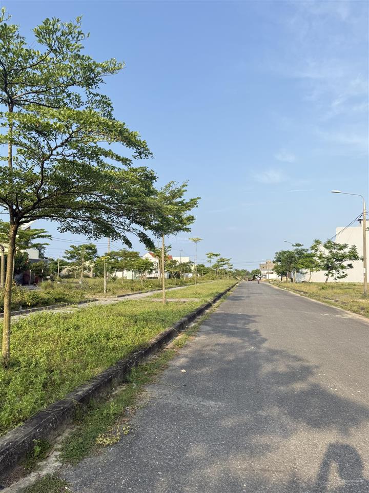 Sập hầm 1 lô hiếm có kđt 7b giá siêu đầu tư bán nhanh trong tuần