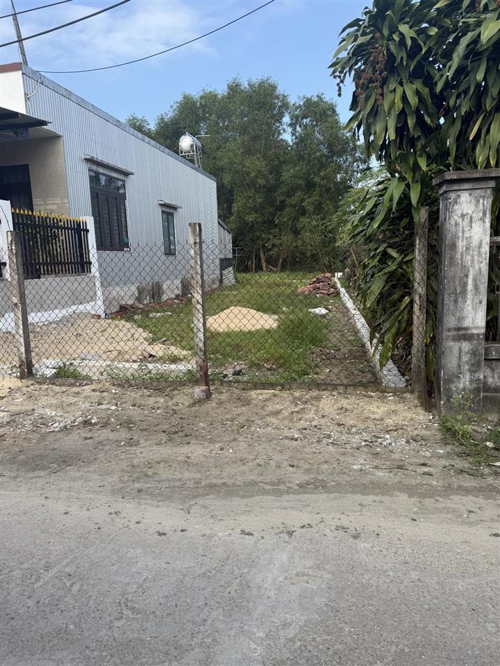 Chính chủ chào bán 320m2 đất ở đô thị nằm sát kđt hiện hữu