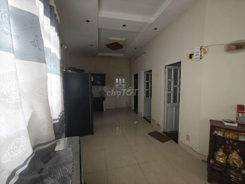 Bán nhà góc 2mt 105m2 Nguyễn Xiển