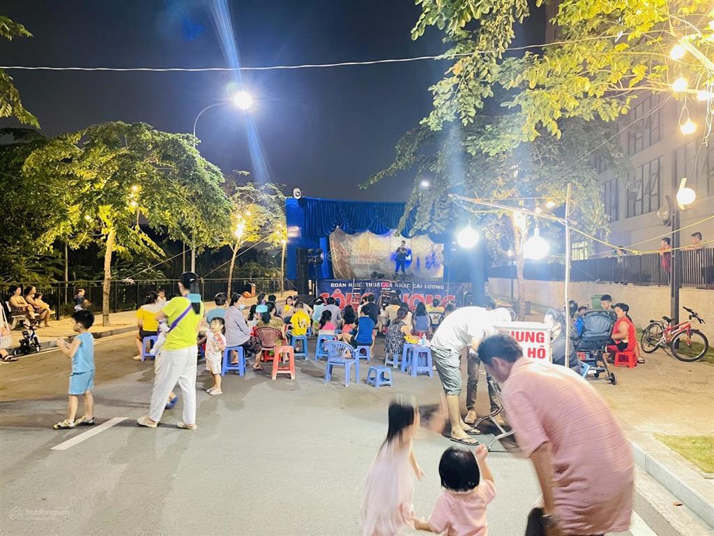 Cho thuê căn hộ diamond riverside quận 8, 73m2, 2 phòng ngủ, 2 máy lạnh giá 8,5tr0901 469 ***