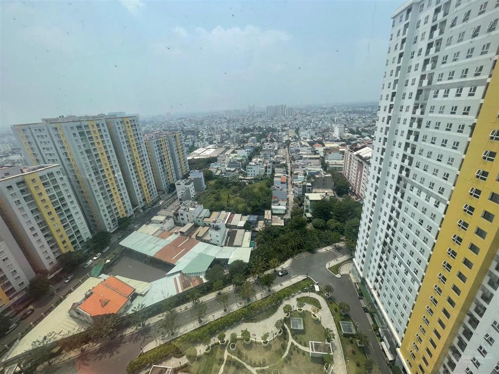 Cần bán căn 3 phòng 86m2 tại chung cư diamond riverside quận 8 giá 4,150 tỷ  0901 469 ***