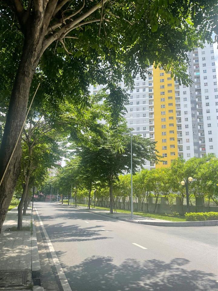 Cho thuê căn hộ diamond riverside quận 8 full nội thất giá 11tr  0901 469 ***