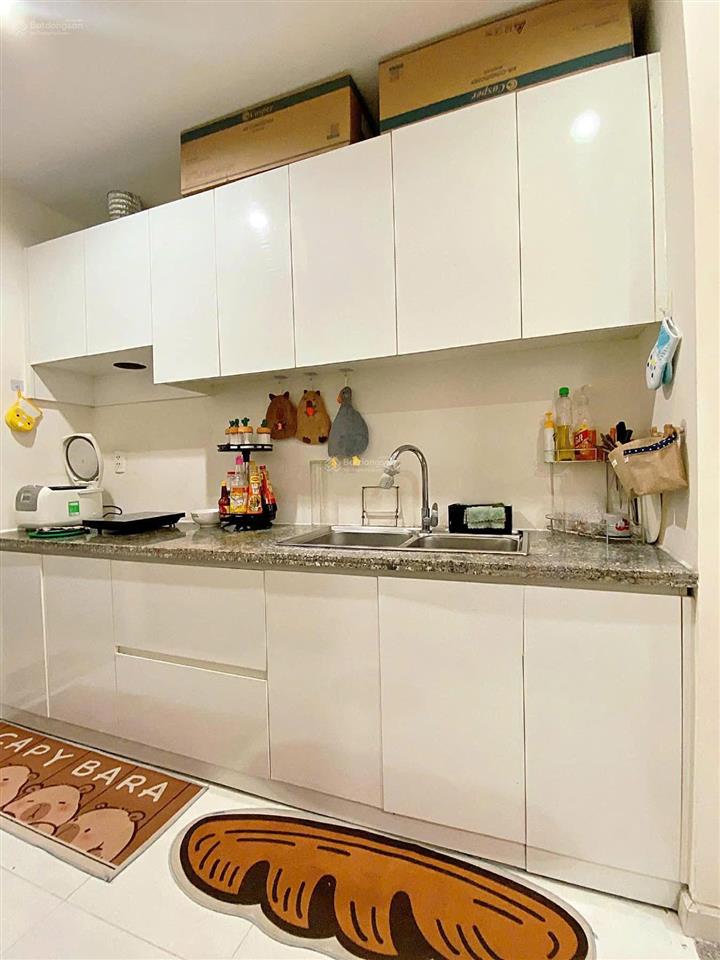 Cho thuê căn góc 2 phòng ngủ chung cư city gate  võ văn kiệt giá 8,5tr  0901 469 ***