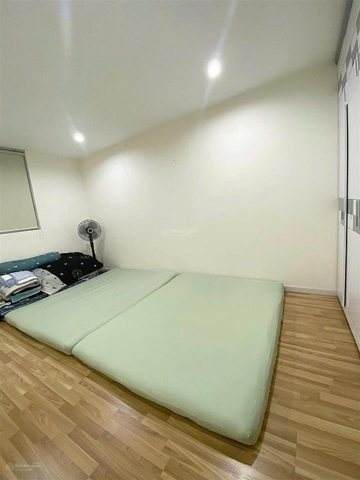 Cho thuê căn góc 2 phòng ngủ chung cư city gate  võ văn kiệt giá 8,5tr  0901 469 ***