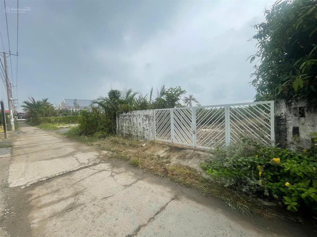 Bán đất hẽm xe hơi đường an thới đông mặt tiền sông an nghĩa 333m giá 4.3 tỷ