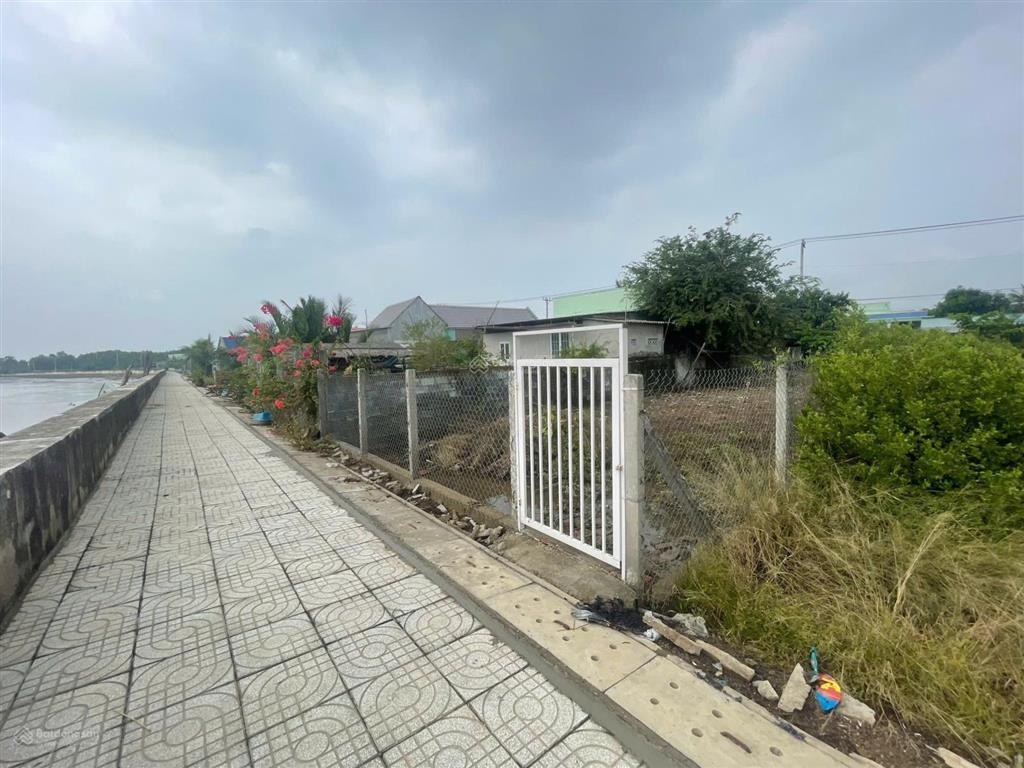 Bán đất hẽm xe hơi đường an thới đông mặt tiền sông an nghĩa 333m giá 4.3 tỷ