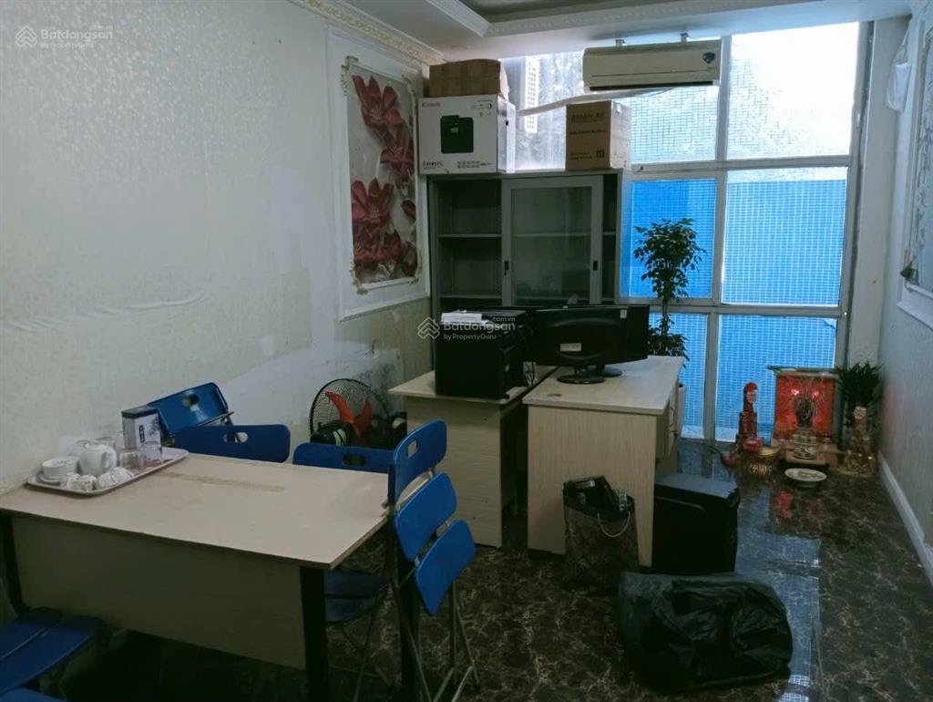 Cho thuê nhà mặt phố 138 yên lãng, giá ưu đãi 33 triệu, 55m2, 10pn, 4wc