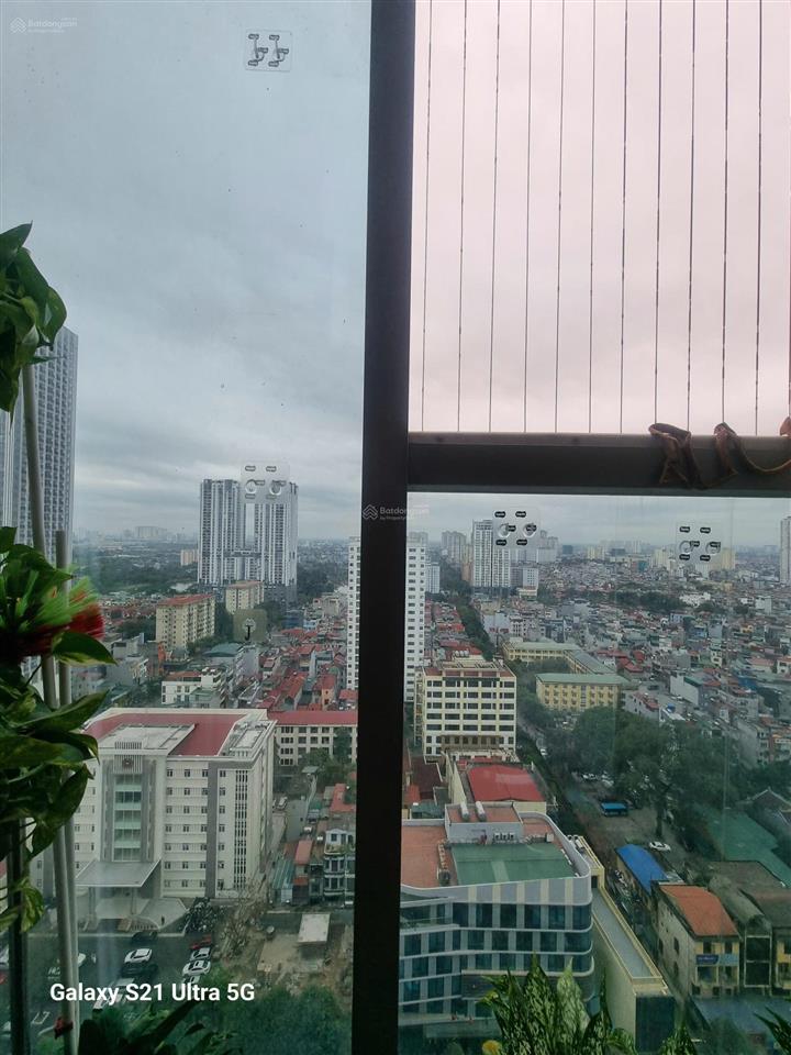 Cần bán gấp ch hồ gươm plaza, căn hộ tầng trung bc đông nam, tòa c, giá thương lượng