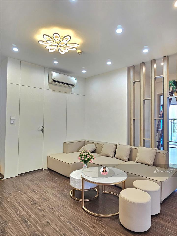 Chính chủ cần bán căn hộ tòa htt 89 phùng hưng, 3n2wc 2 ban công nhà cực thoáng, full đồ như hình