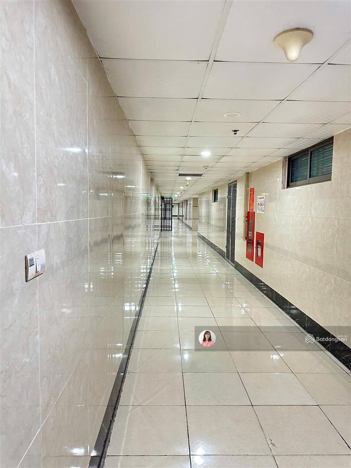 Cần bán căn góc 81m2 tại kđt xa la, có thể sửa 3 ngủ đẹp, tầng trung hướng mát, sổ lâu dài